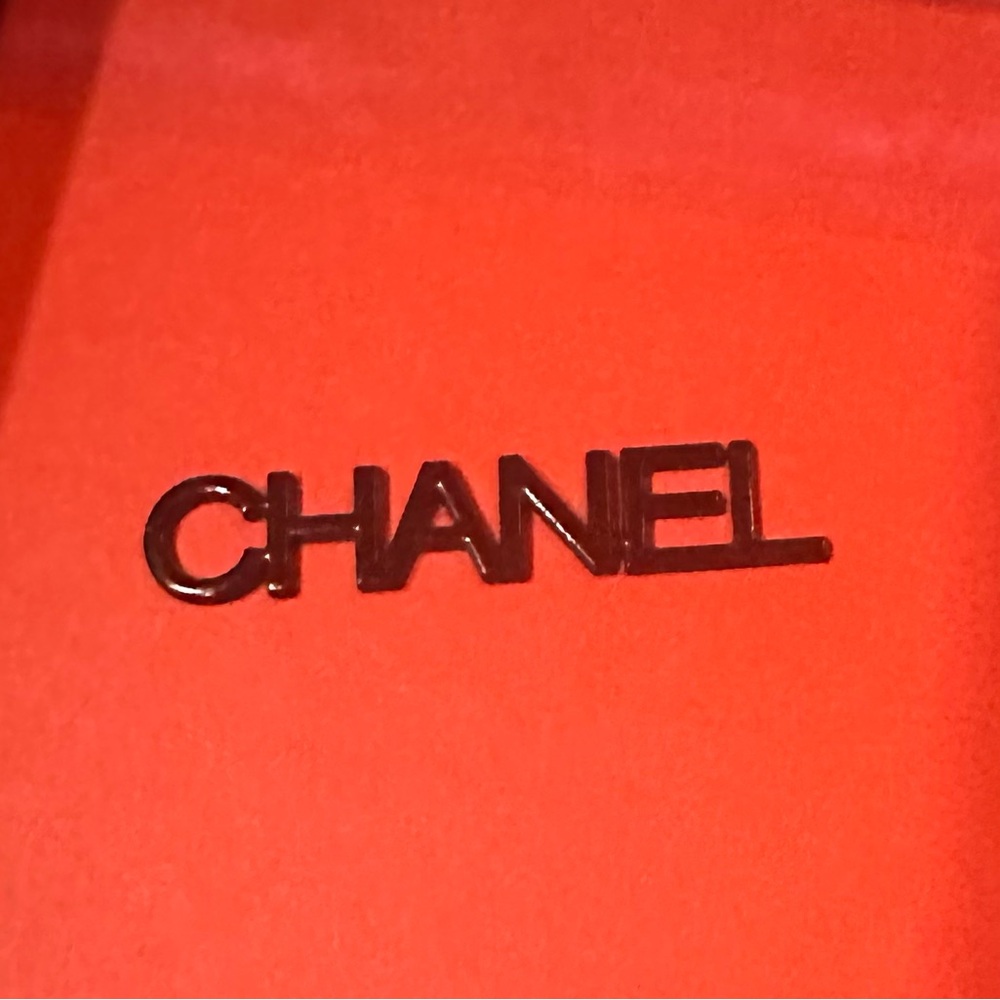 💋Accessory Chanel Style could add to bag bracelet necklace cc